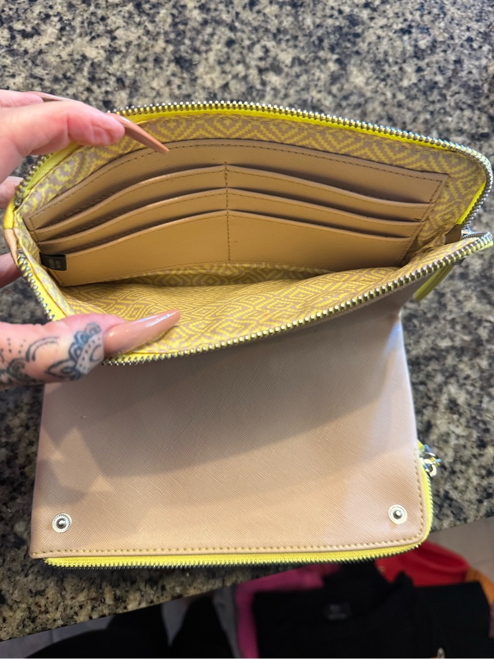 4 clutch bundle - Picture 4 of 15
